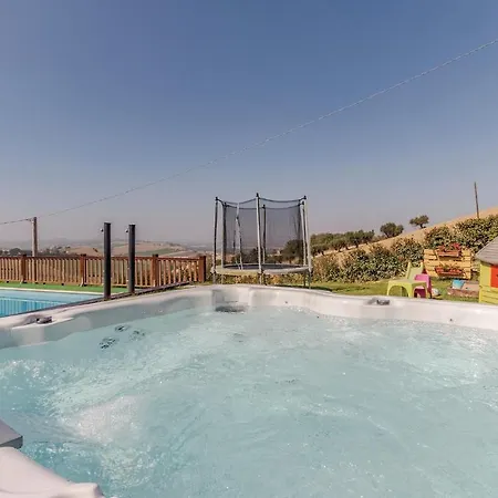 בית נופש Casa Alina Monte San Giusto