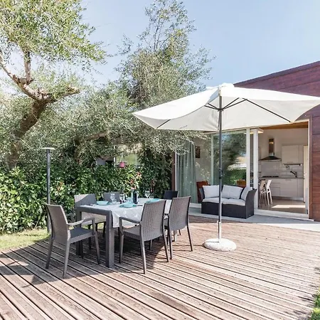 בית נופש Casa Alina *